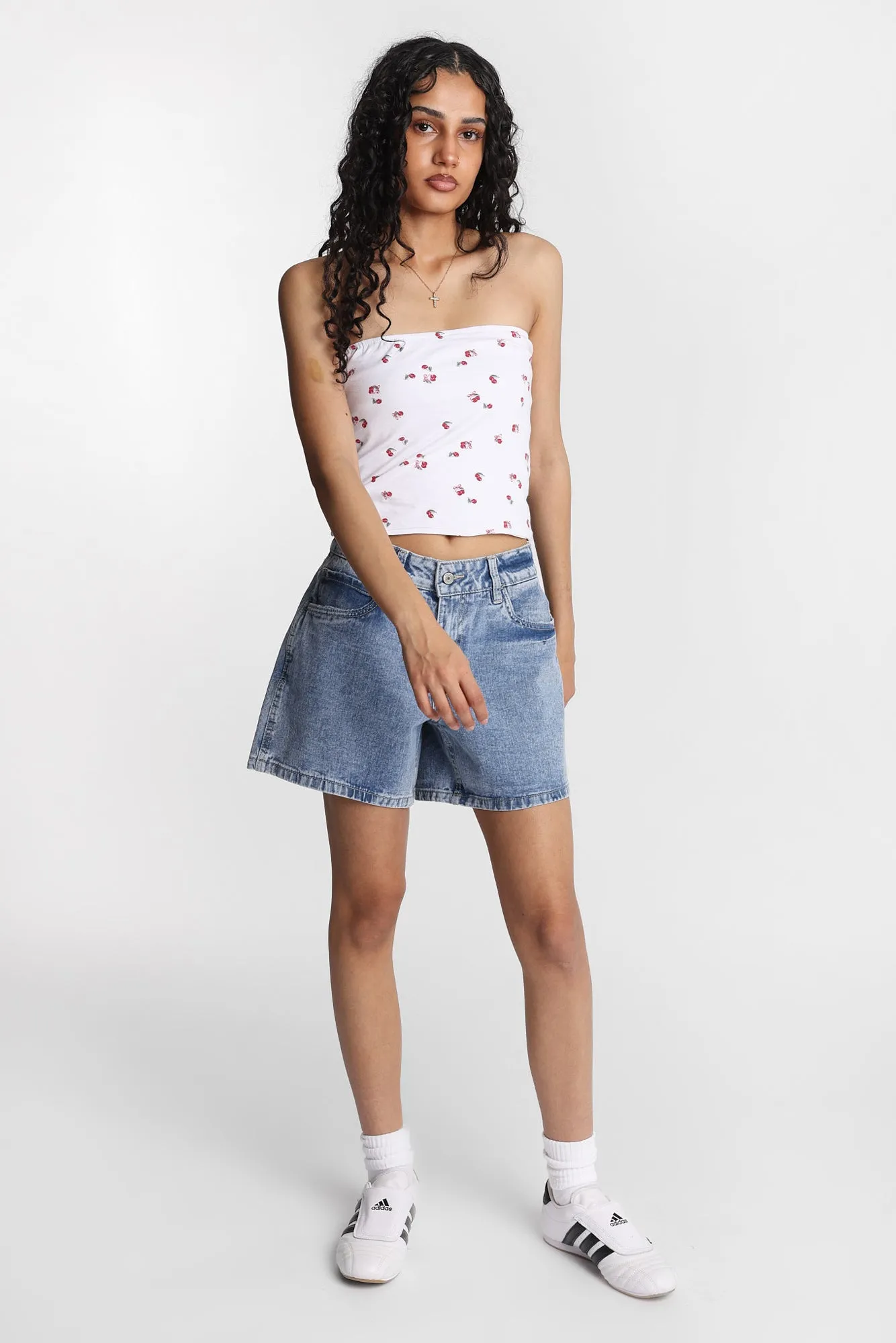 Low Rise Bow Embroidered Baggy Denim Shorts sold by Bluenotes product image thumbnail 5