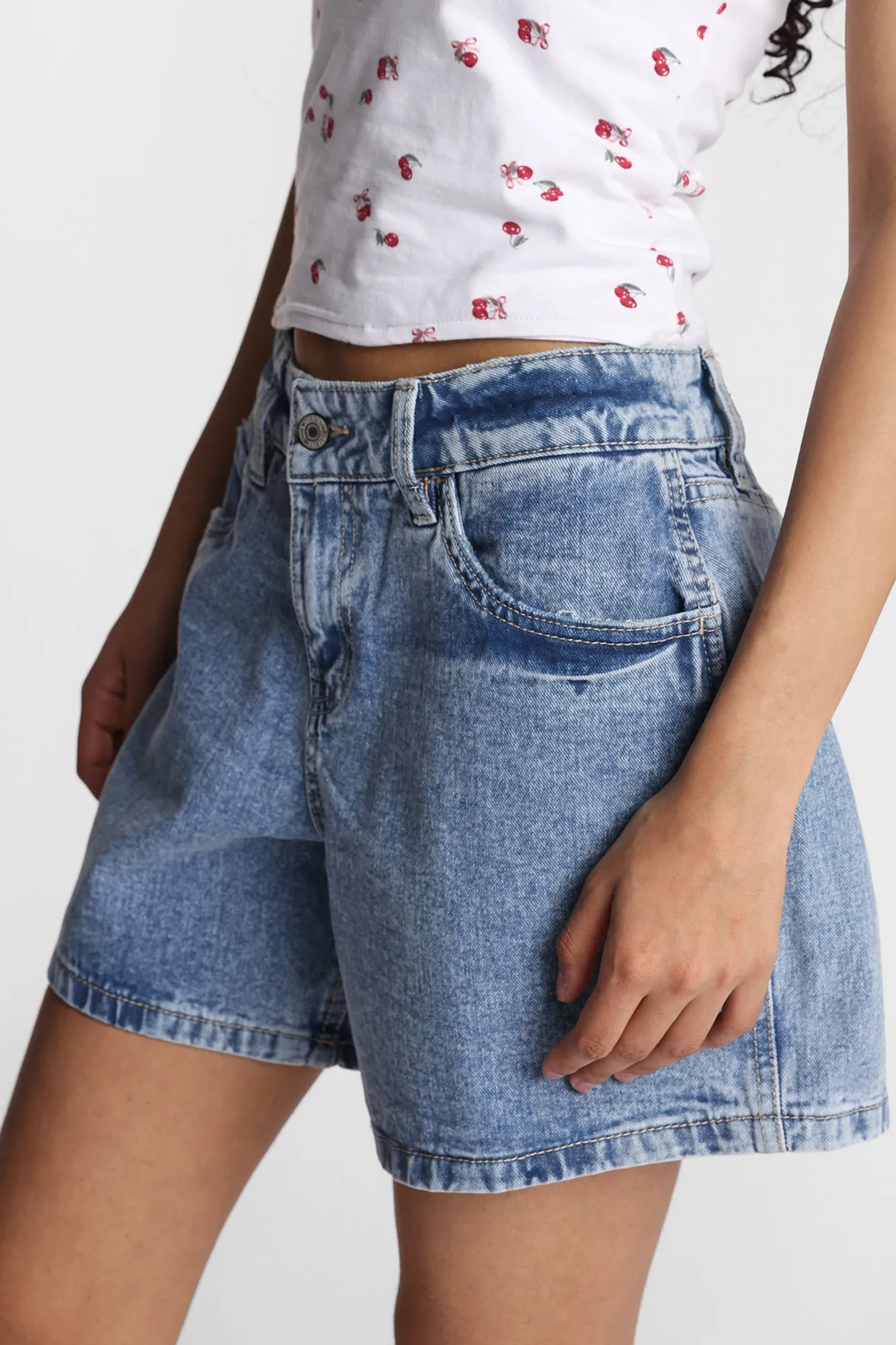Low Rise Bow Embroidered Baggy Denim Shorts sold by Bluenotes product image thumbnail 3