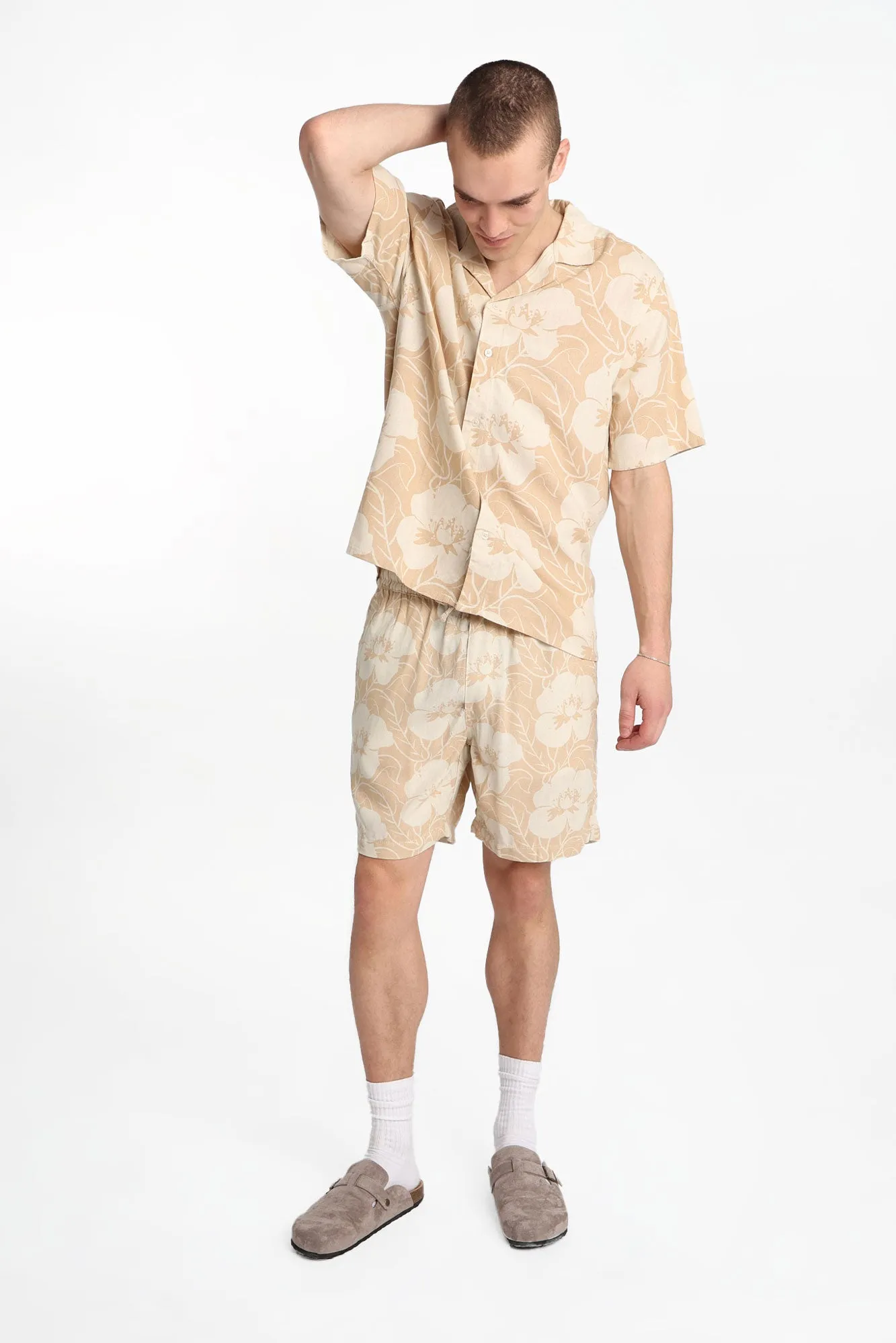 Linen-Blend Floral Button-Up Shirt sold by Bluenotes product image thumbnail 5