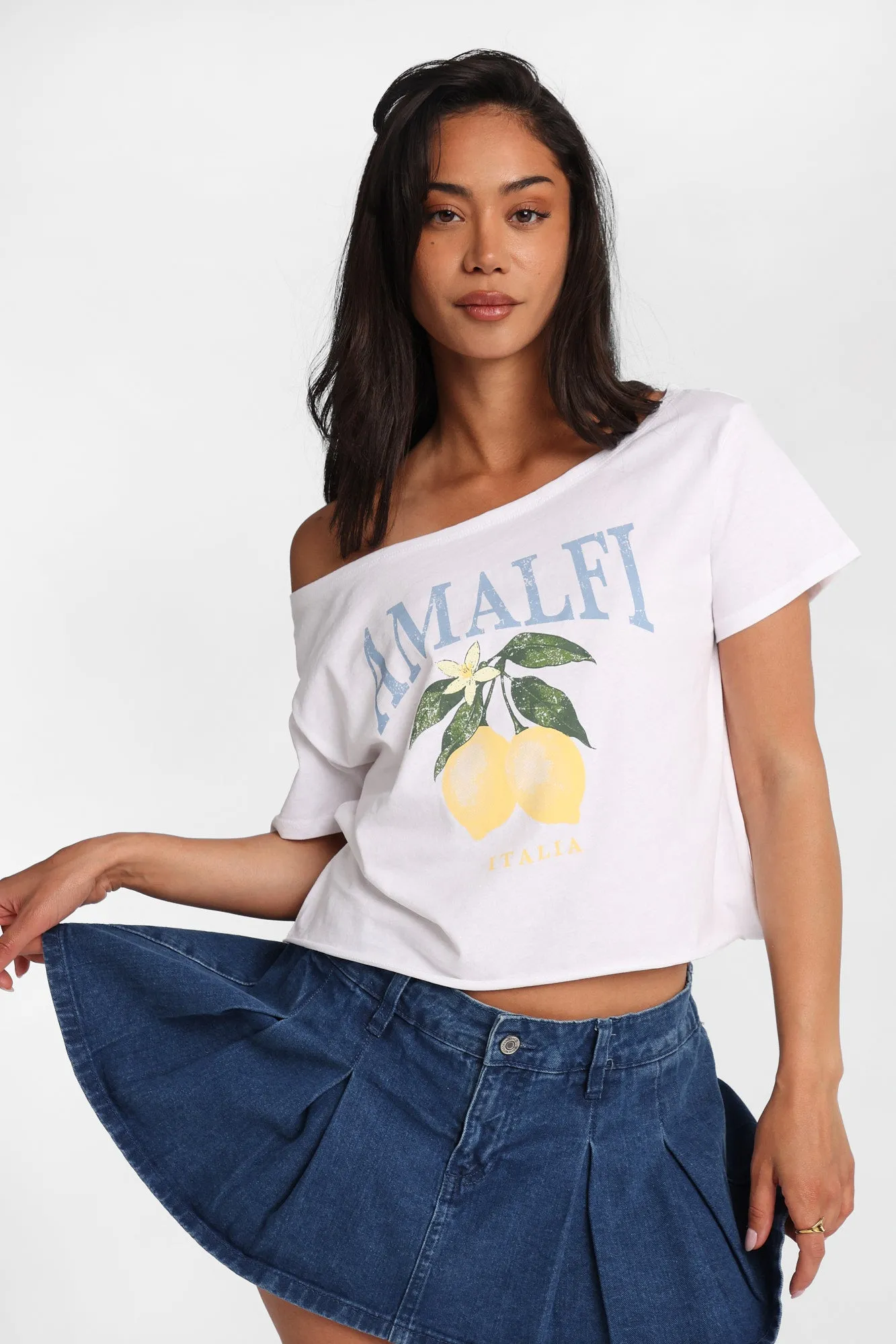 Amalfi Italia Lemons Off-Shoulder Short Sleeve Tee sold by Bluenotes