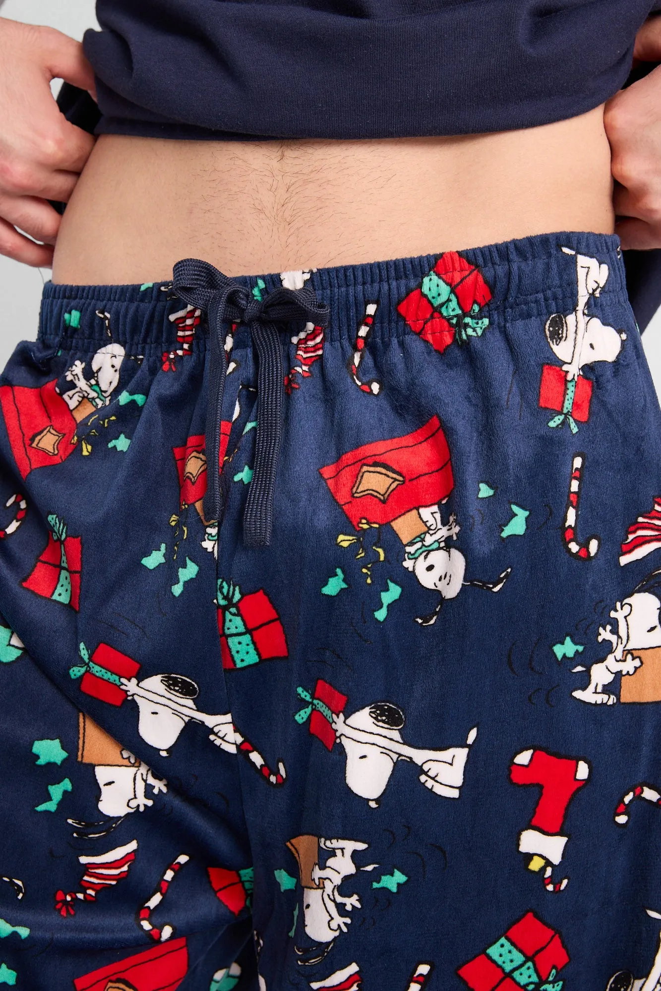 Peanuts Snoopy Stocking Print Pajama Pants sold by Bluenotes product image thumbnail 2
