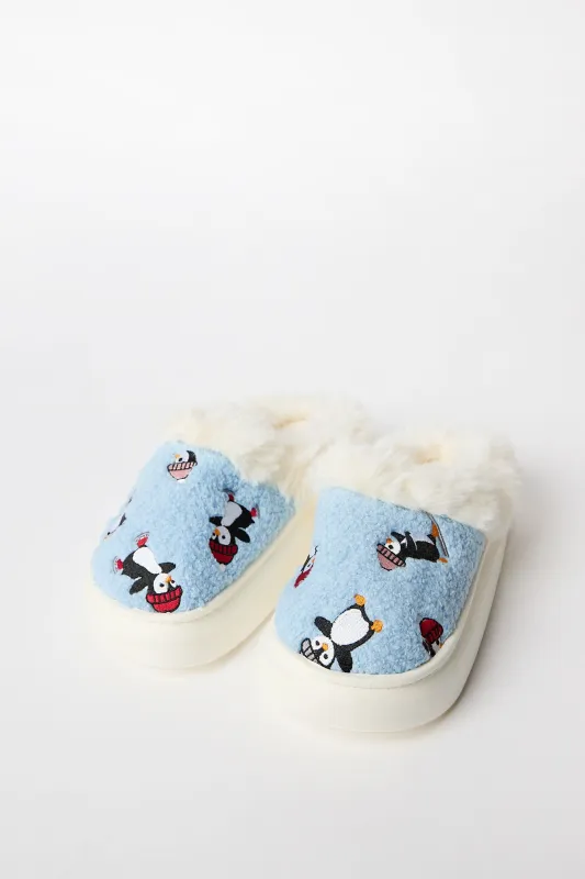 Penguin Holiday Faux-Shearling Scuff Plush Slippers made by Bluenotes