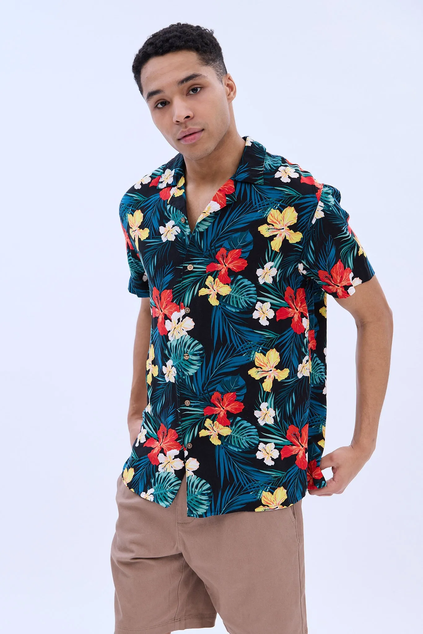 Hawaiian Print Short Sleeve Resort Shirt sold by Bluenotes