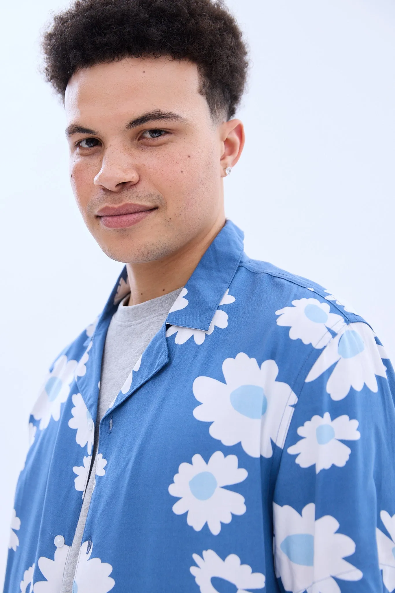 Floral Short Sleeve Resort Shirt sold by Bluenotes product image thumbnail 2