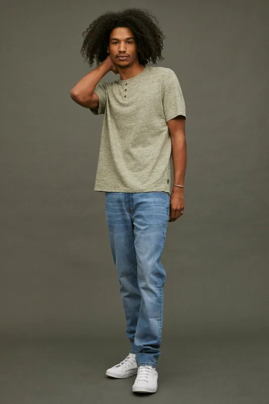 412 Athletic Slim Jean sold by Bluenotes