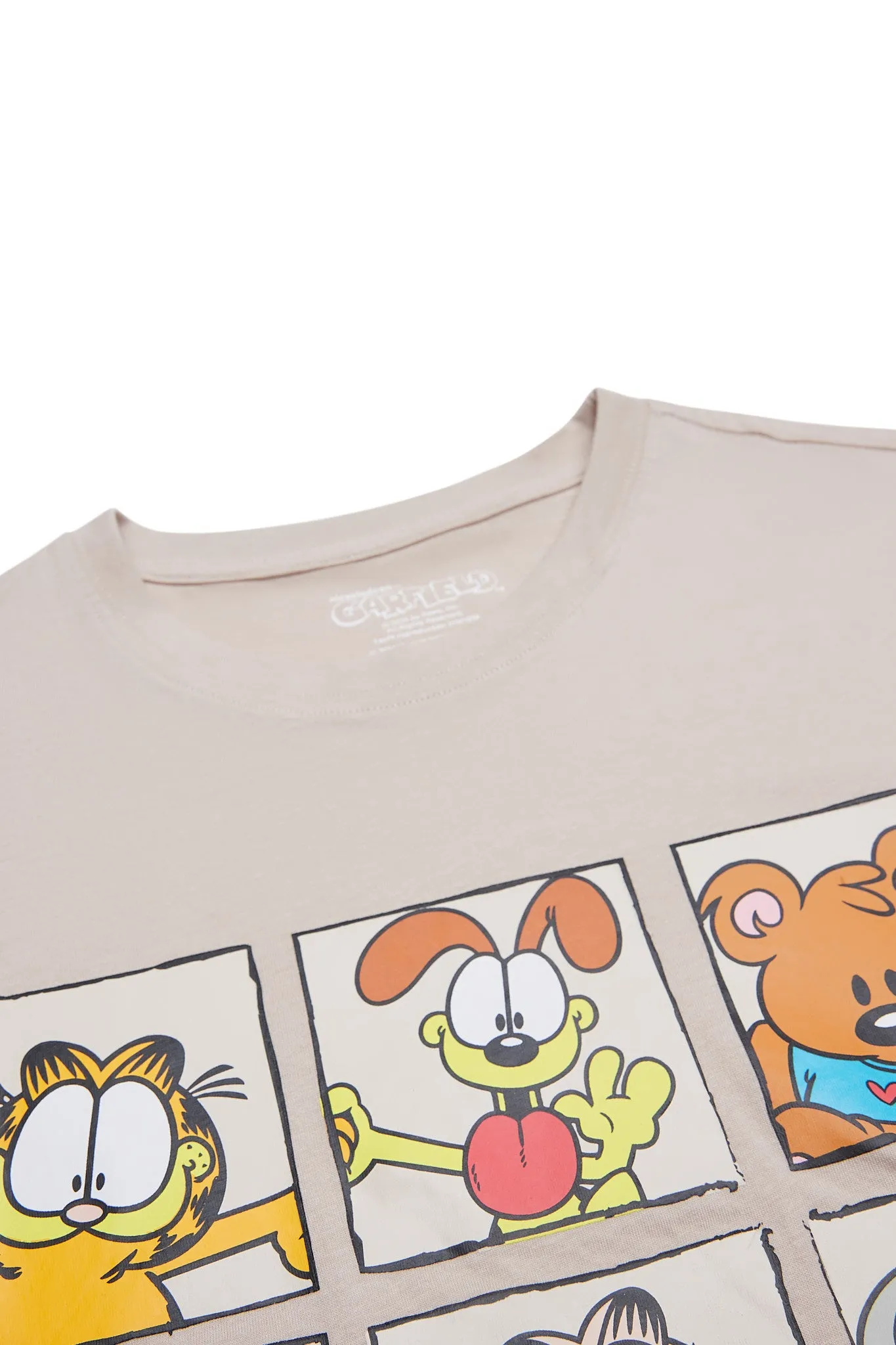 Garfield And Family Graphic Relaxed Tee sold by Bluenotes product image thumbnail 2