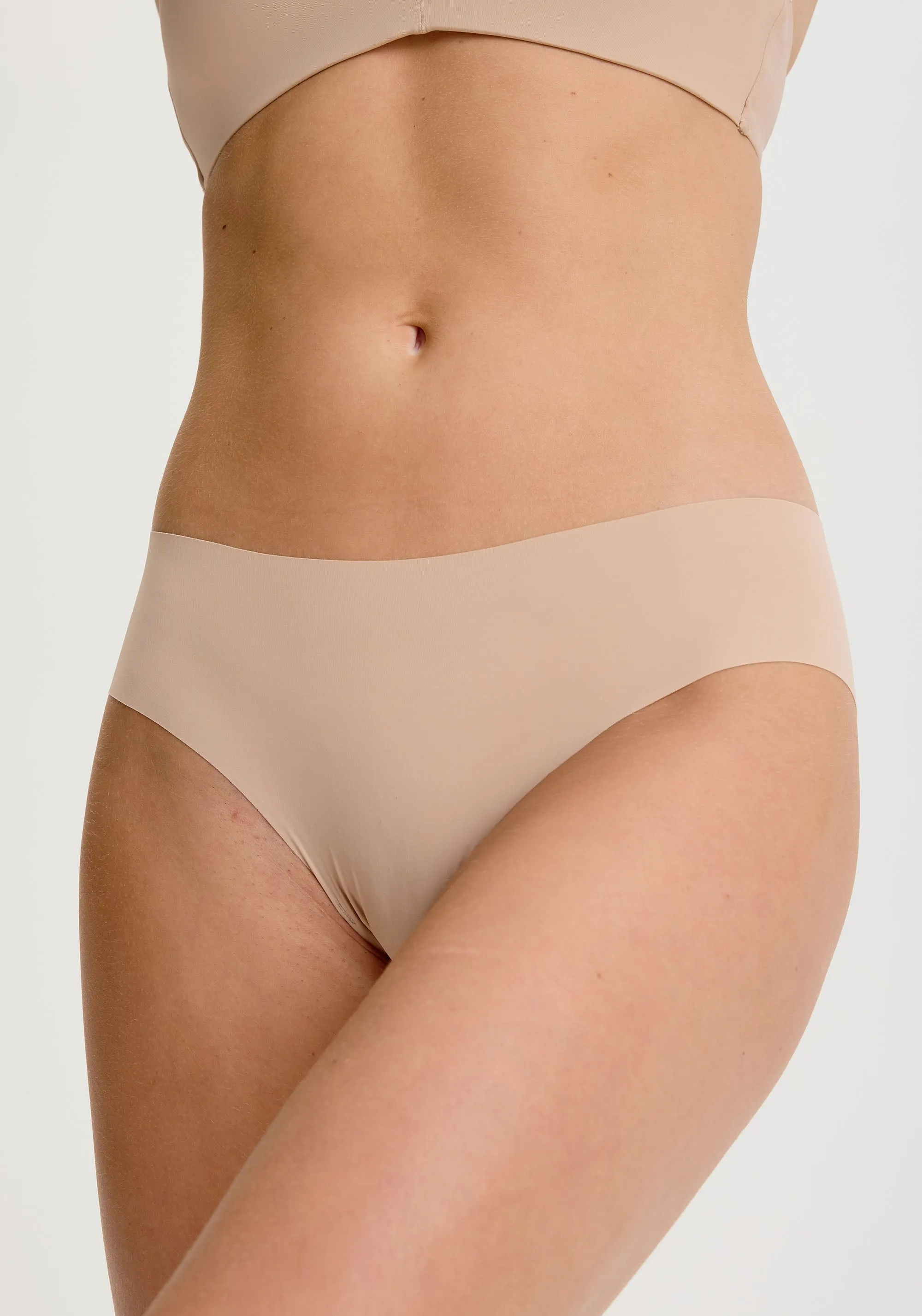 the no-show hipster sold by Blush