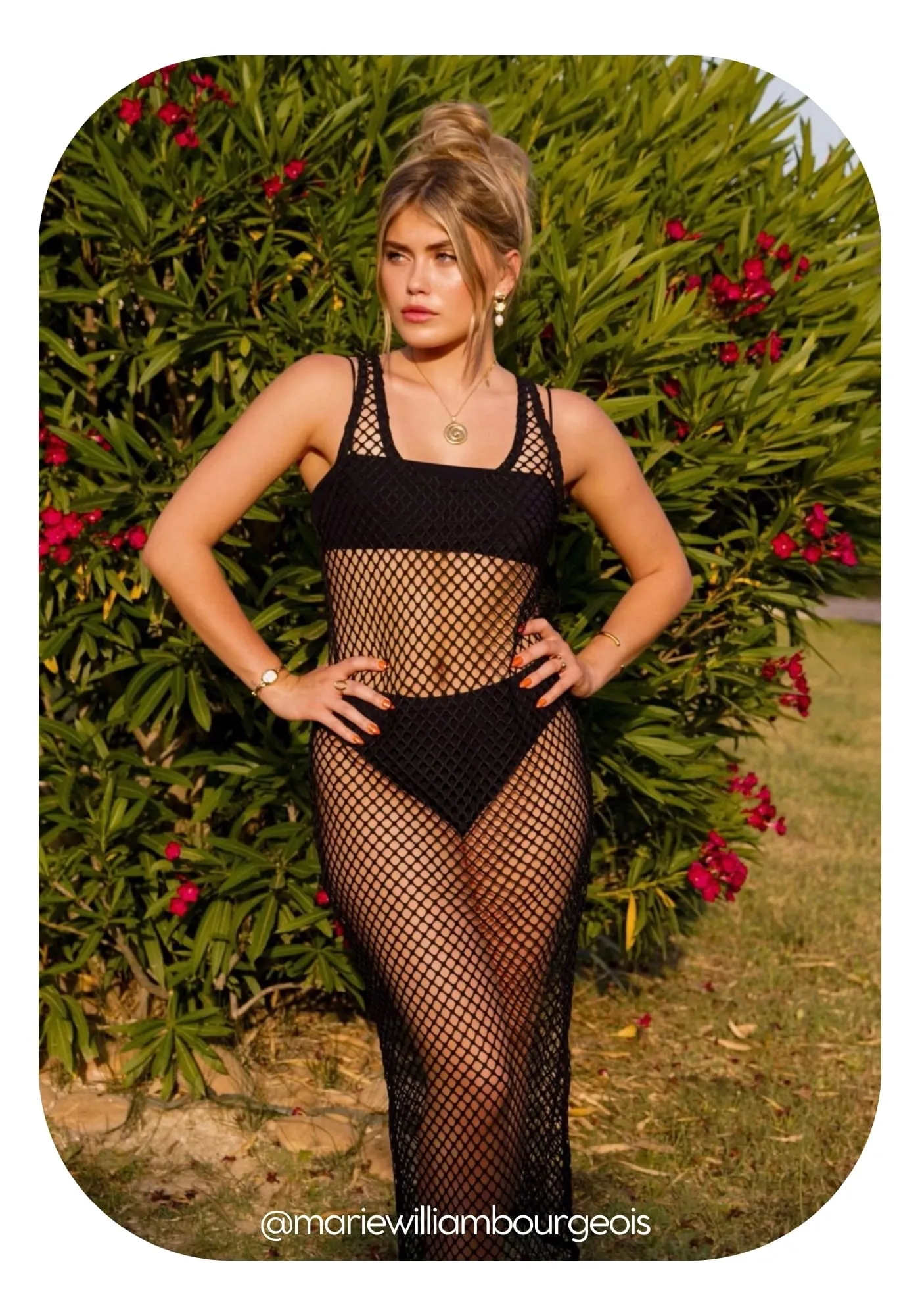 promo block satic - beach babes - eos - marie william sold by Blush