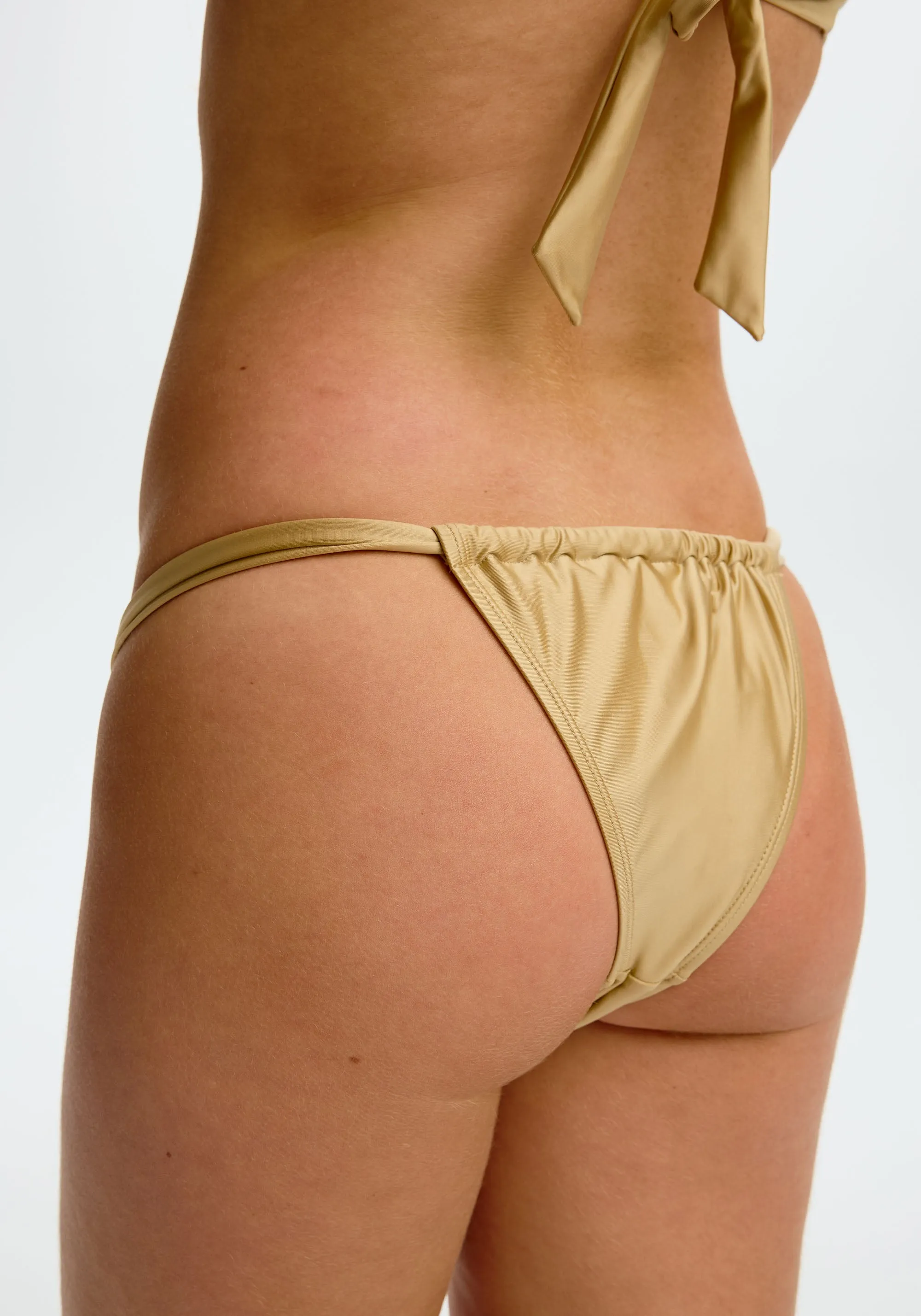 breeze cheeky bikini bottom sold by Blush product image thumbnail 5