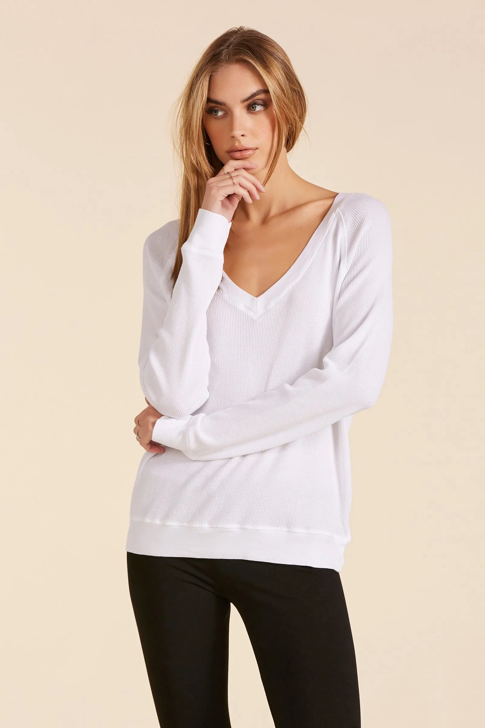 V-NECK BOYFRIEND LONG SLEEVE TOP sold by bobi product image thumbnail 2