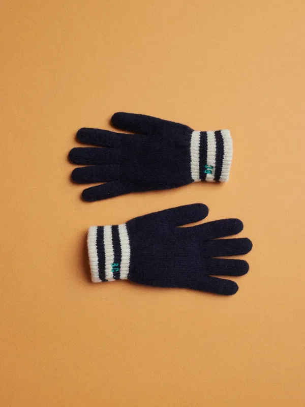Mr Pencil knitted gloves sold by Bobo Choses