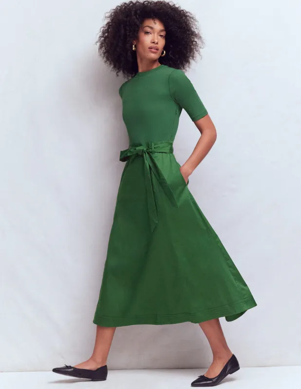 Kleid aus Materialmix mit Rundhalsausschnitt-Promenadengrün sold by Boden
