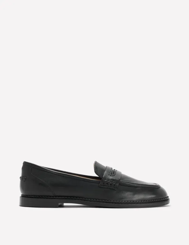 Nya Pennyloafer-Schwarz sold by Boden