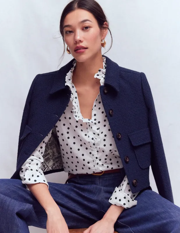 Isabel Baumwollhemd mit Rüschen-Naturweiße und Marineblaue Punkte made by Boden