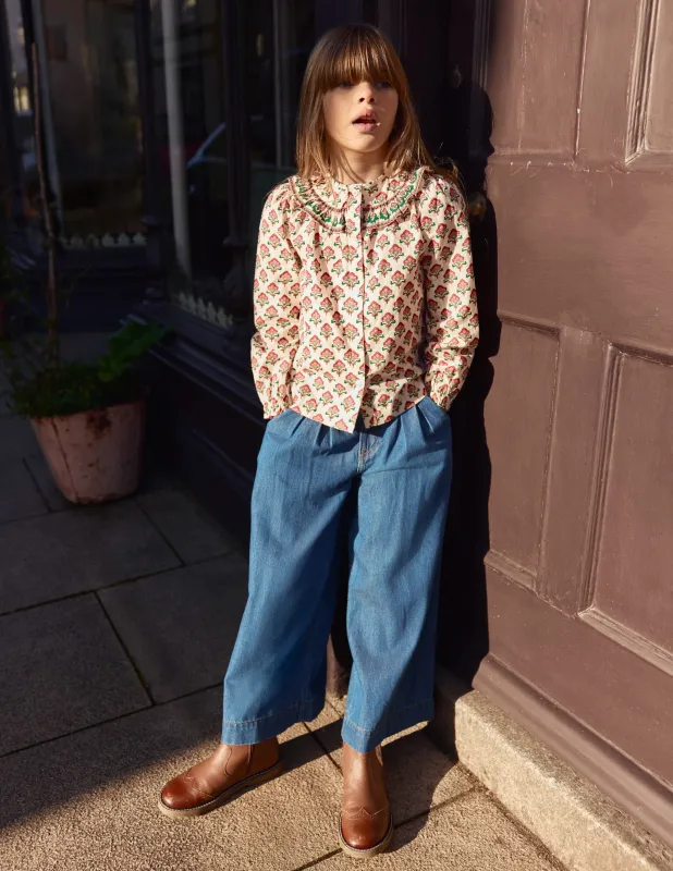 Bluse mit Rüschenpasse-Holzblock-Blume made by Boden