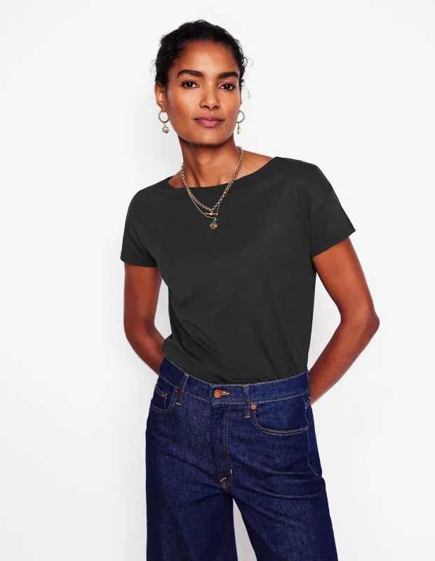 Superweiches T-Shirt mit U-Boot-Ausschnitt-Schwarz made by Boden