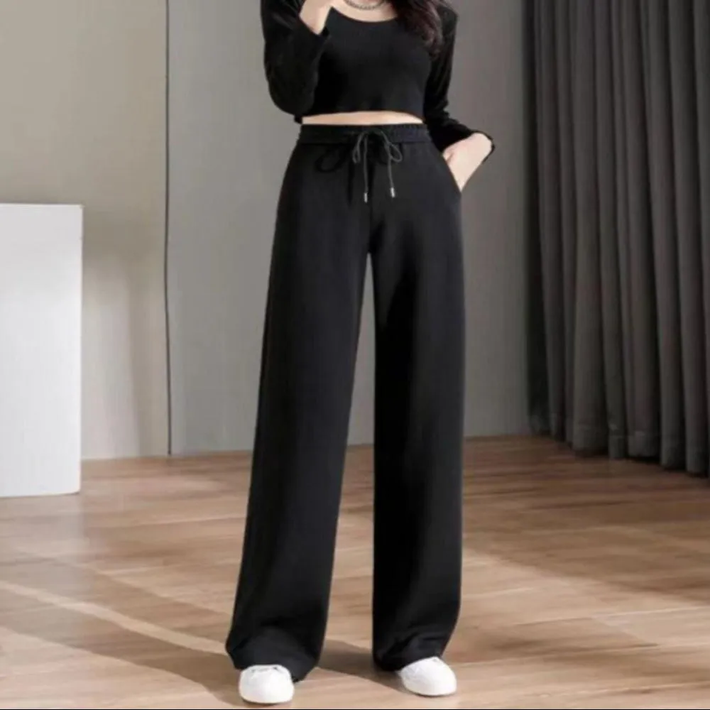 Wide Leg Elegant Full Length High Waist Pants sold by Body Central