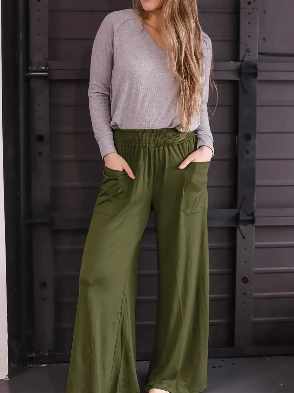 Pocketed Elastic Waist Wide Leg Pants sold by Body Central product image thumbnail 3