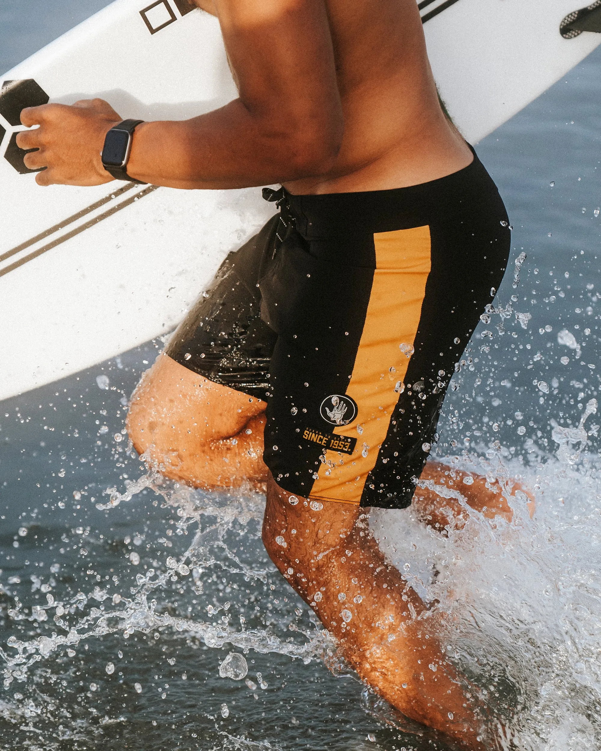 BG Classic Boardshort 18" - Black/Yellow sold by Body Glove