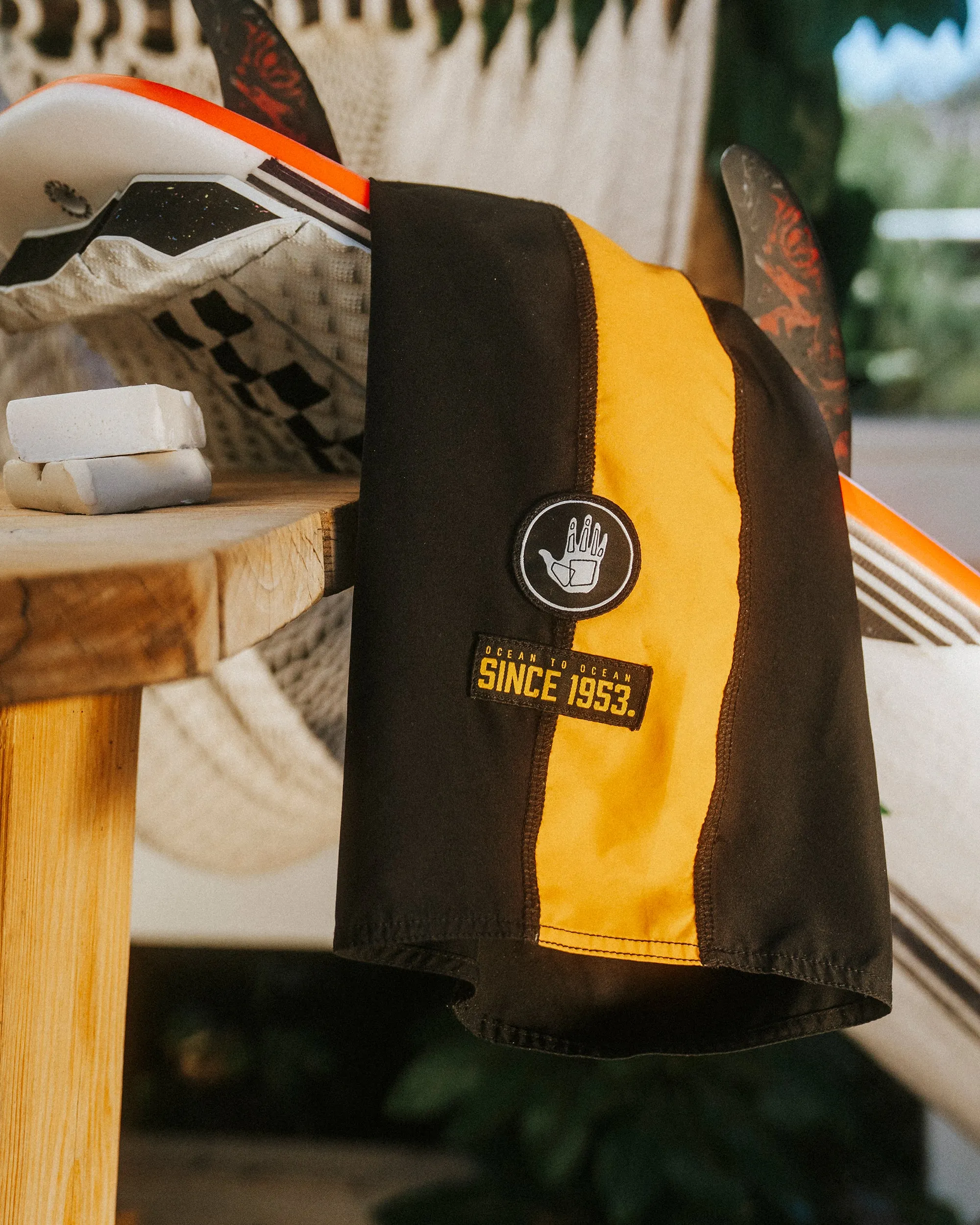 BG Classic Boardshort 18" - Black/Yellow sold by Body Glove product image thumbnail 4