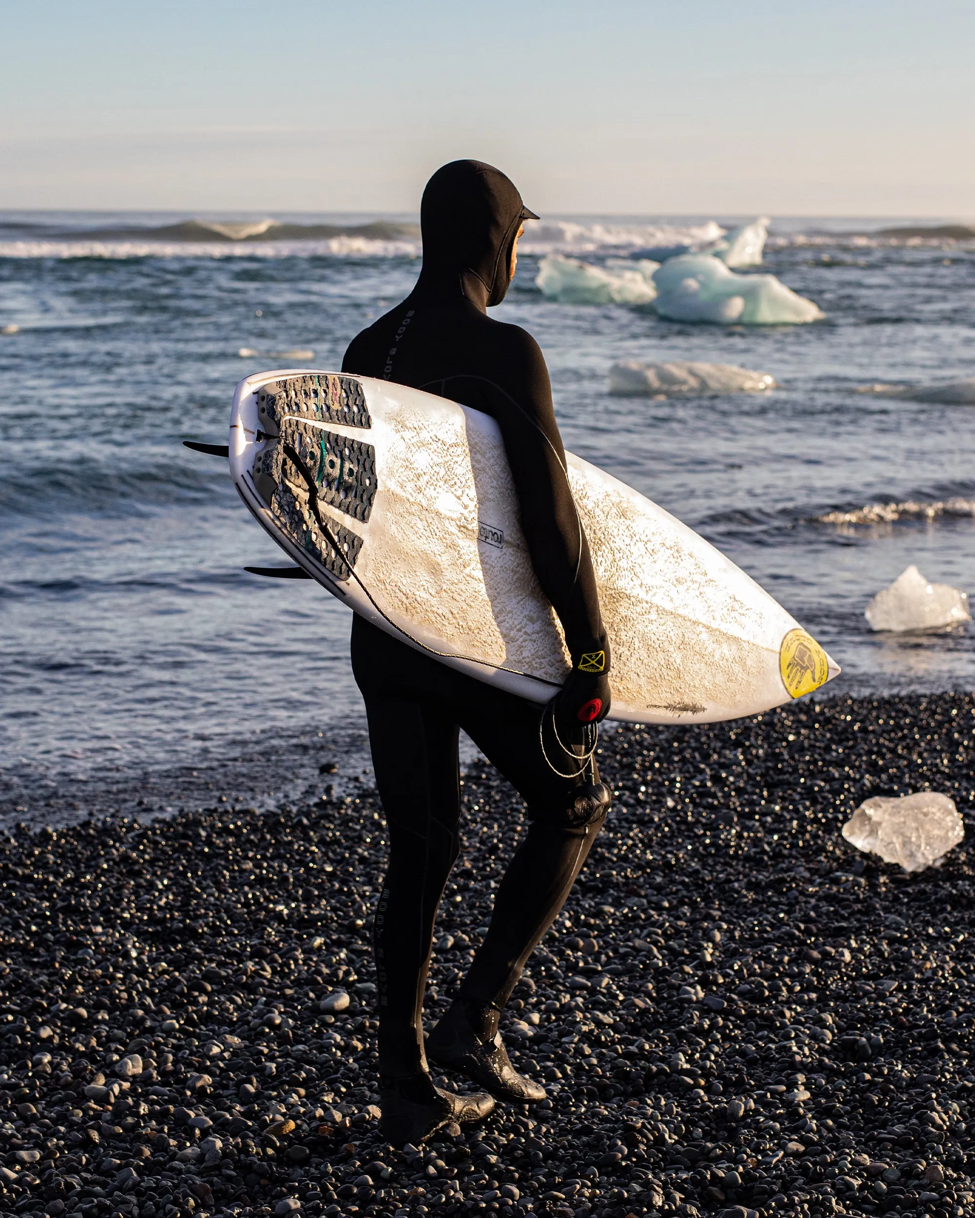 Men's Gold Cell Hooded Chest Zip 5/4/3mm Fullsuit - Black sold by Body Glove product image thumbnail 4