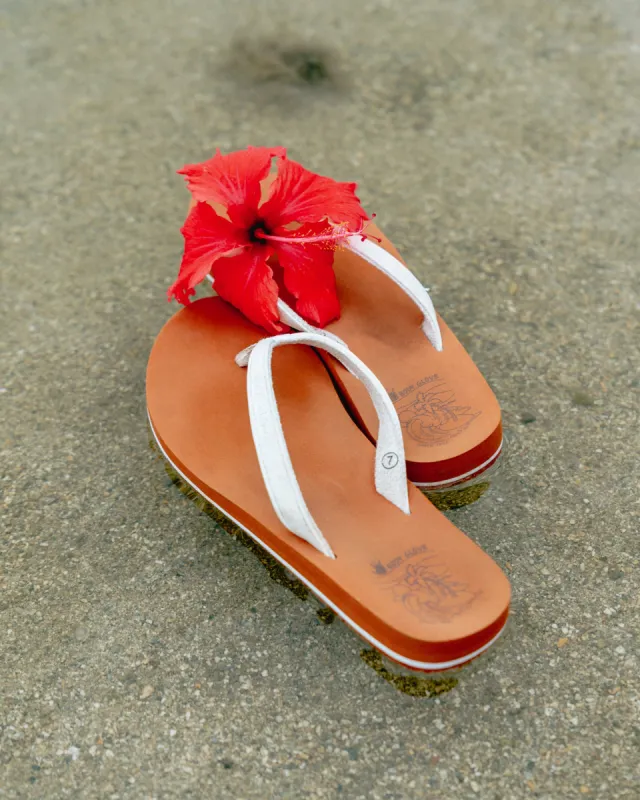 Women's Bella Sandal - Saddle/White sold by Body Glove