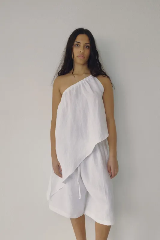 The Asymmetric Tank made by Boheme