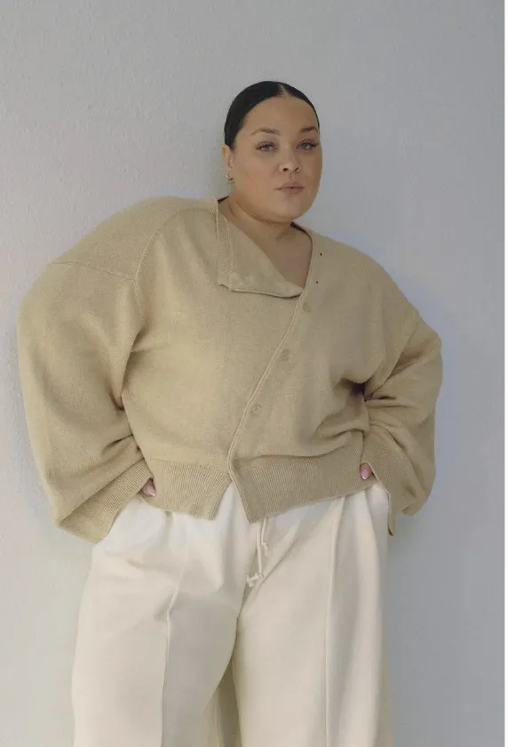 The Asymmetric Knit, Dune sold by Boheme product image thumbnail 2