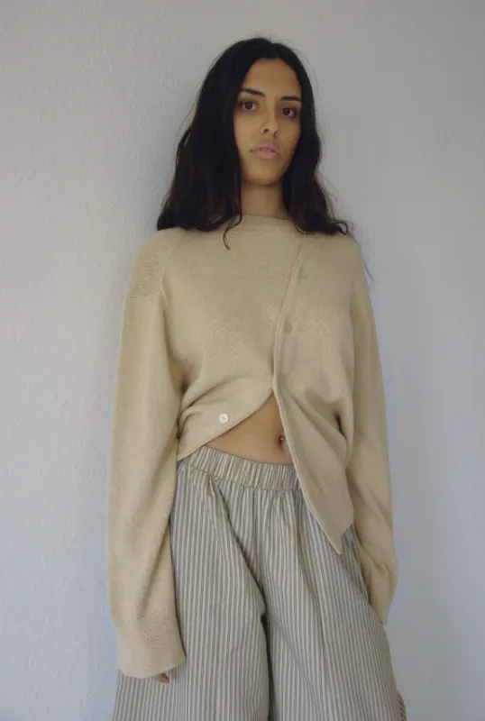 The Asymmetric Knit, Dune made by Boheme