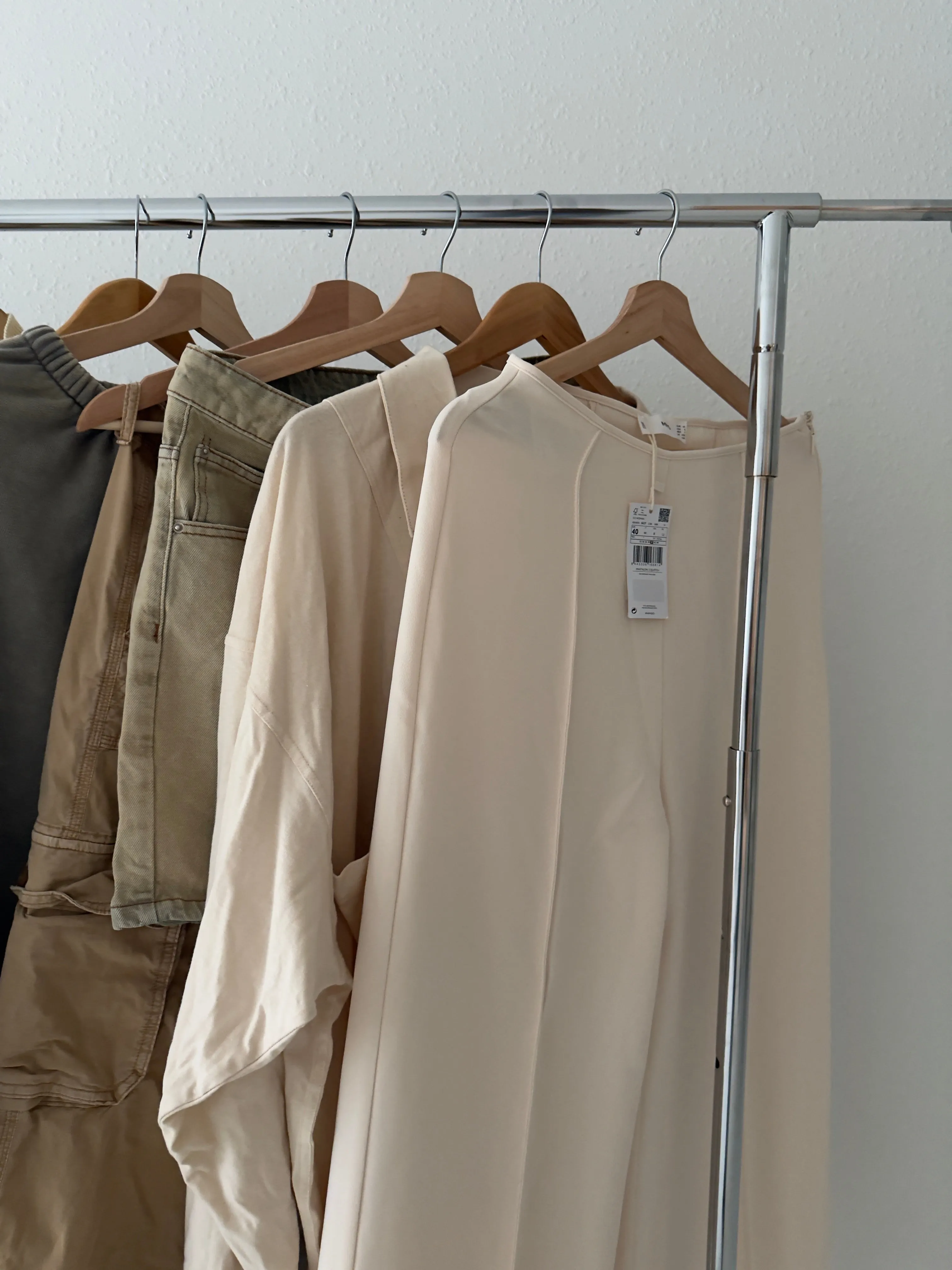 Clothing Lot 03 sold by Boheme product image thumbnail 2