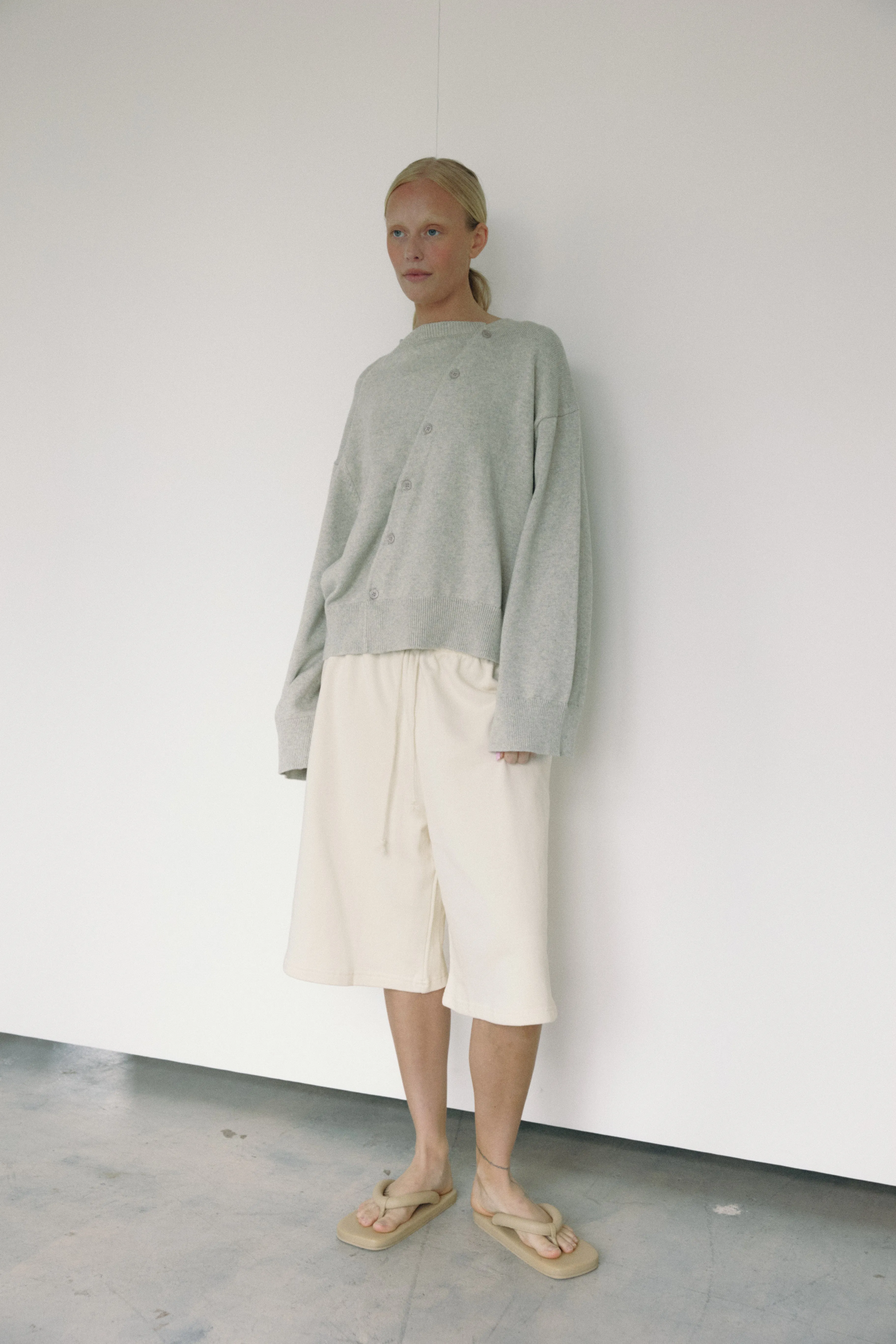 The Asymmetric Knit (Cotton/Cashmere) sold by Boheme product image thumbnail 2