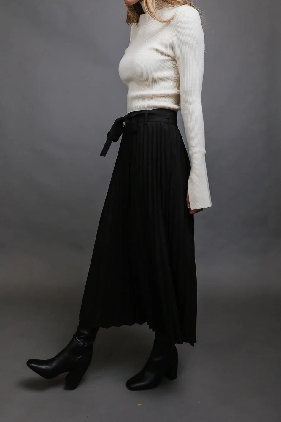 Neve Pleated Skirt in Black - FINAL SALE sold by bohme product image thumbnail 3