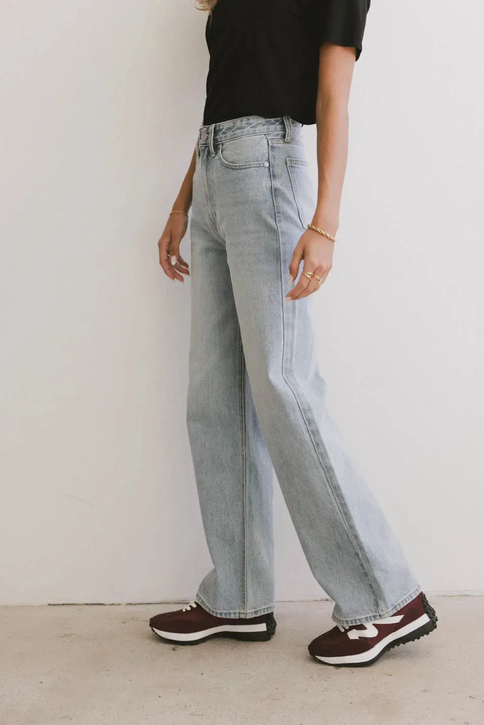 Emiliano Wide Leg Jeans in Light Wash - FINAL SALE sold by bohme product image thumbnail 4