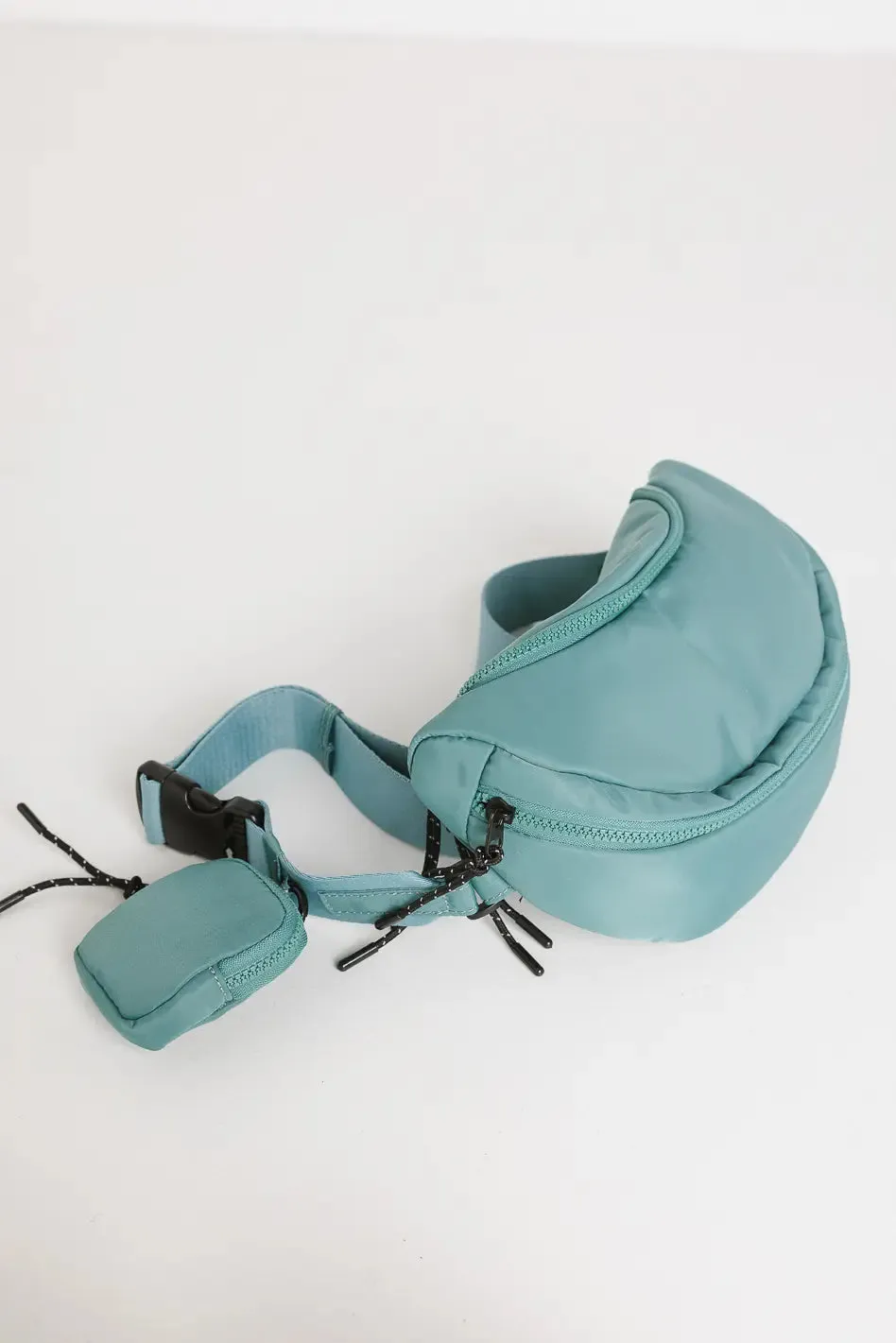 Zadie Crossbody in Green - FINAL SALE sold by bohme product image thumbnail 2