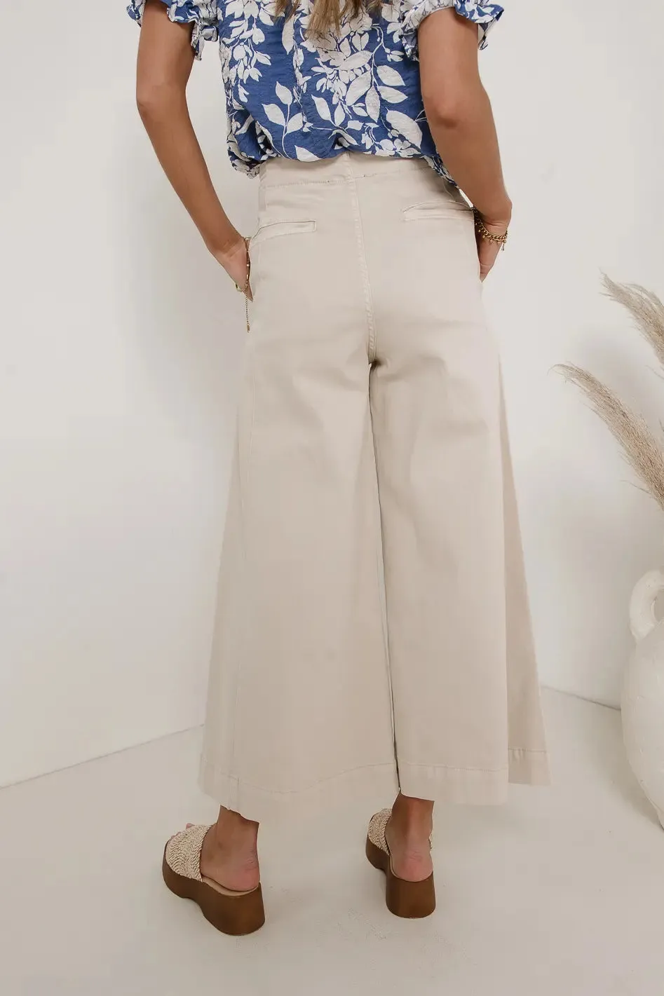 Rue Wide Leg Jeans in Beige - FINAL SALE sold by bohme product image thumbnail 4