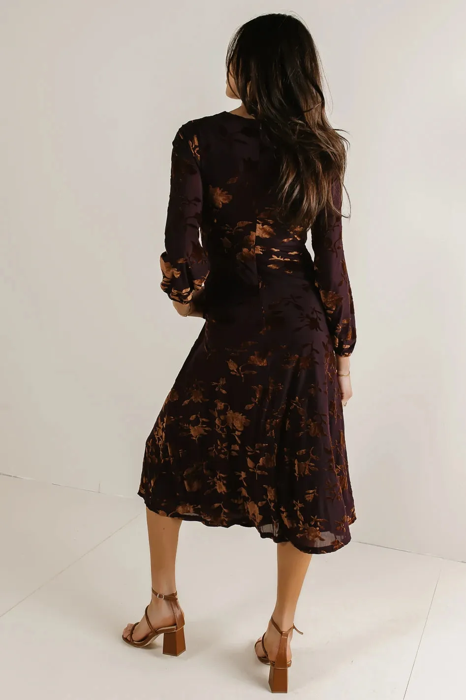 Jane Velvet Midi Dress - FINAL SALE sold by bohme product image thumbnail 4