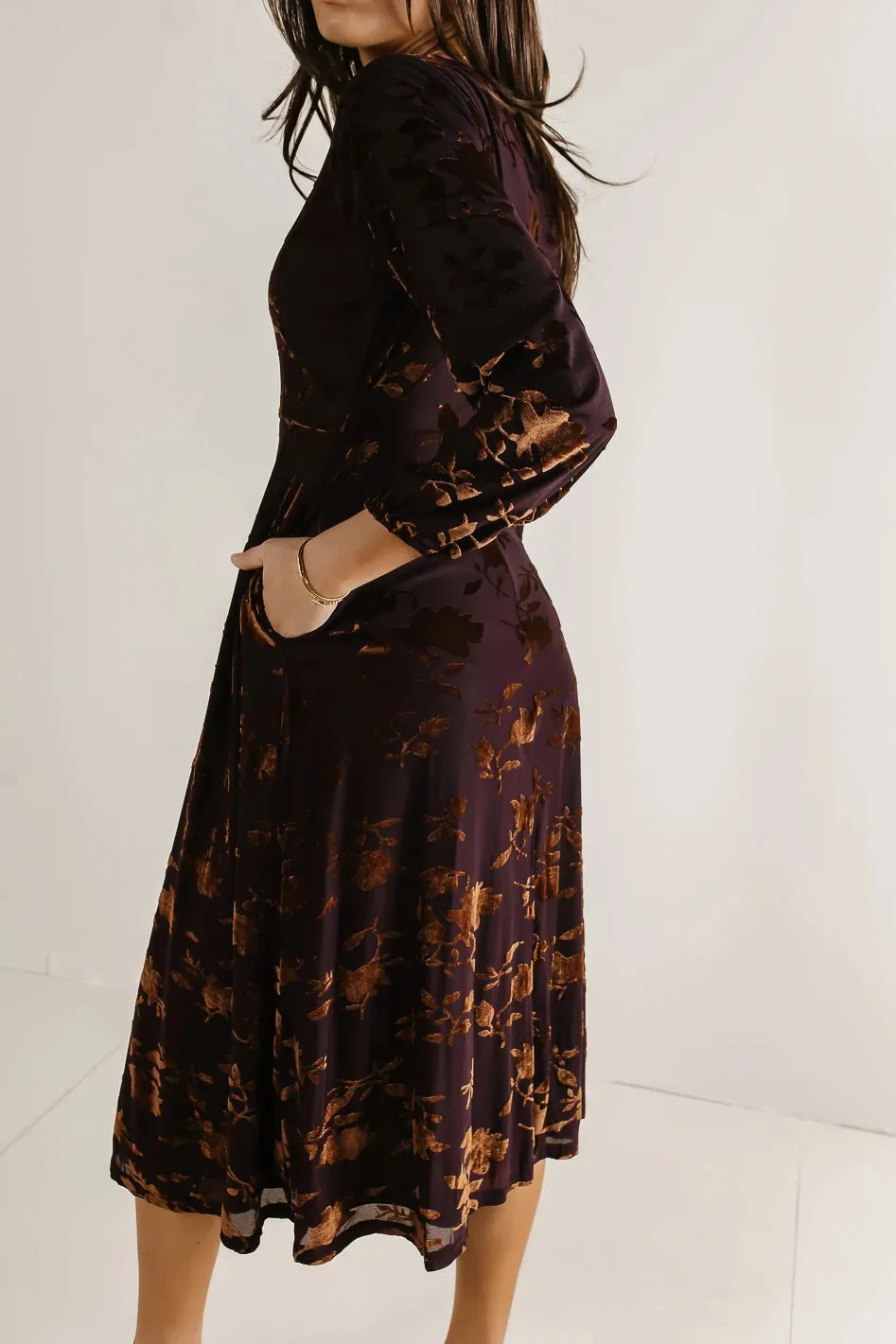 Jane Velvet Midi Dress - FINAL SALE sold by bohme product image thumbnail 3