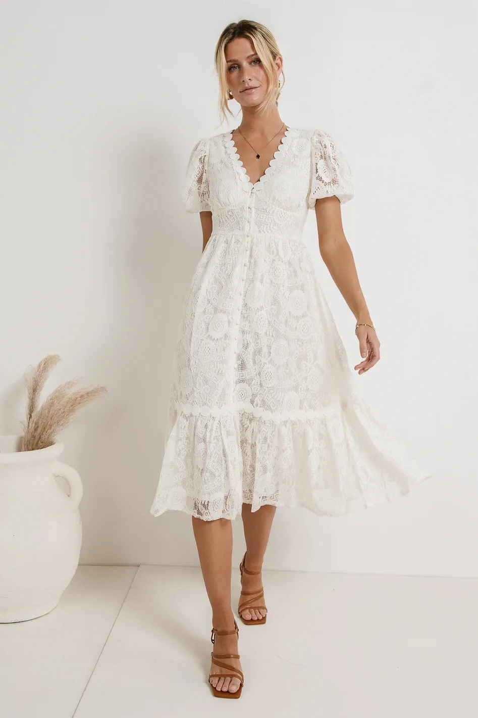 Rowan Lace Dress in White - FINAL SALE sold by bohme product image thumbnail 4
