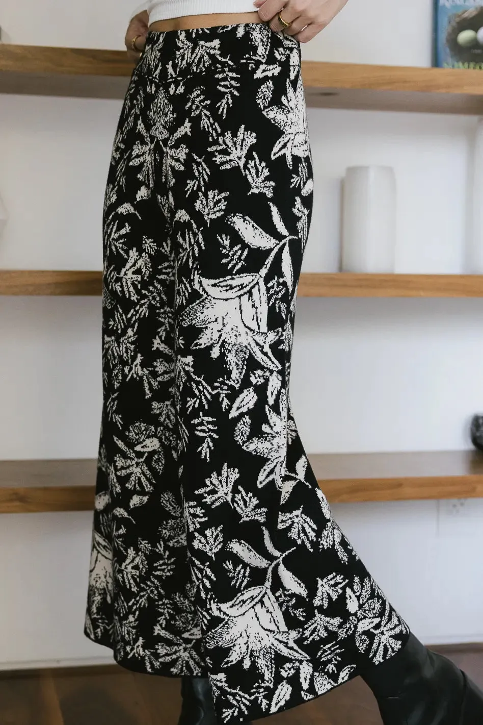 Sara Printed Pants - FINAL SALE sold by bohme product image thumbnail 5