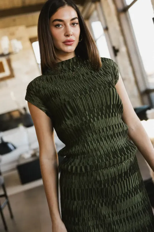 Dream Textured Top in Dark Moss - FINAL SALE sold by bohme