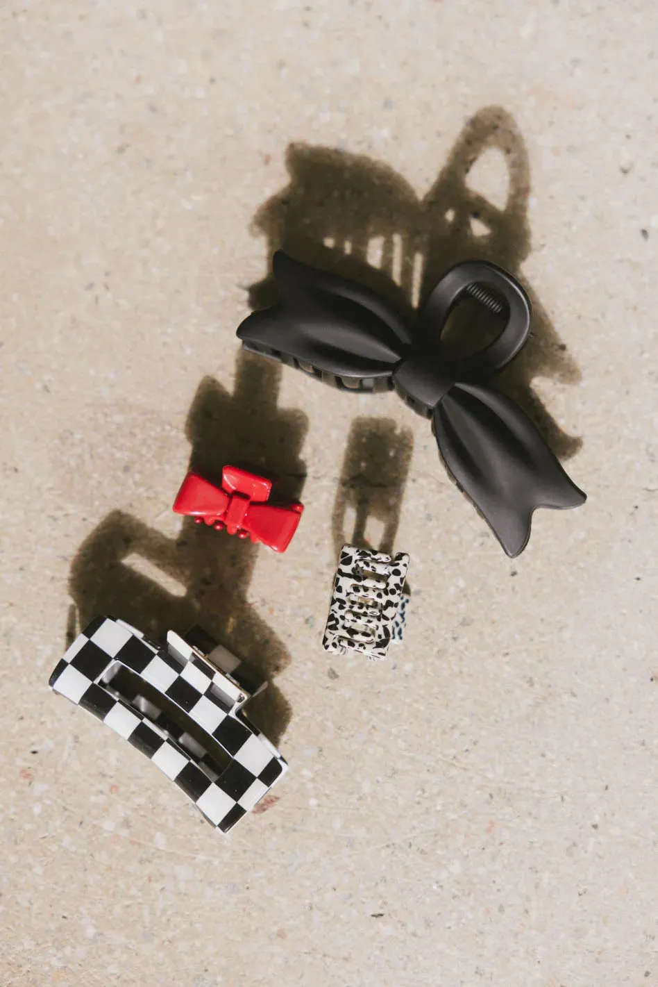 Medium Cutout Claw Clip in Black Checker sold by bohme product image thumbnail 3
