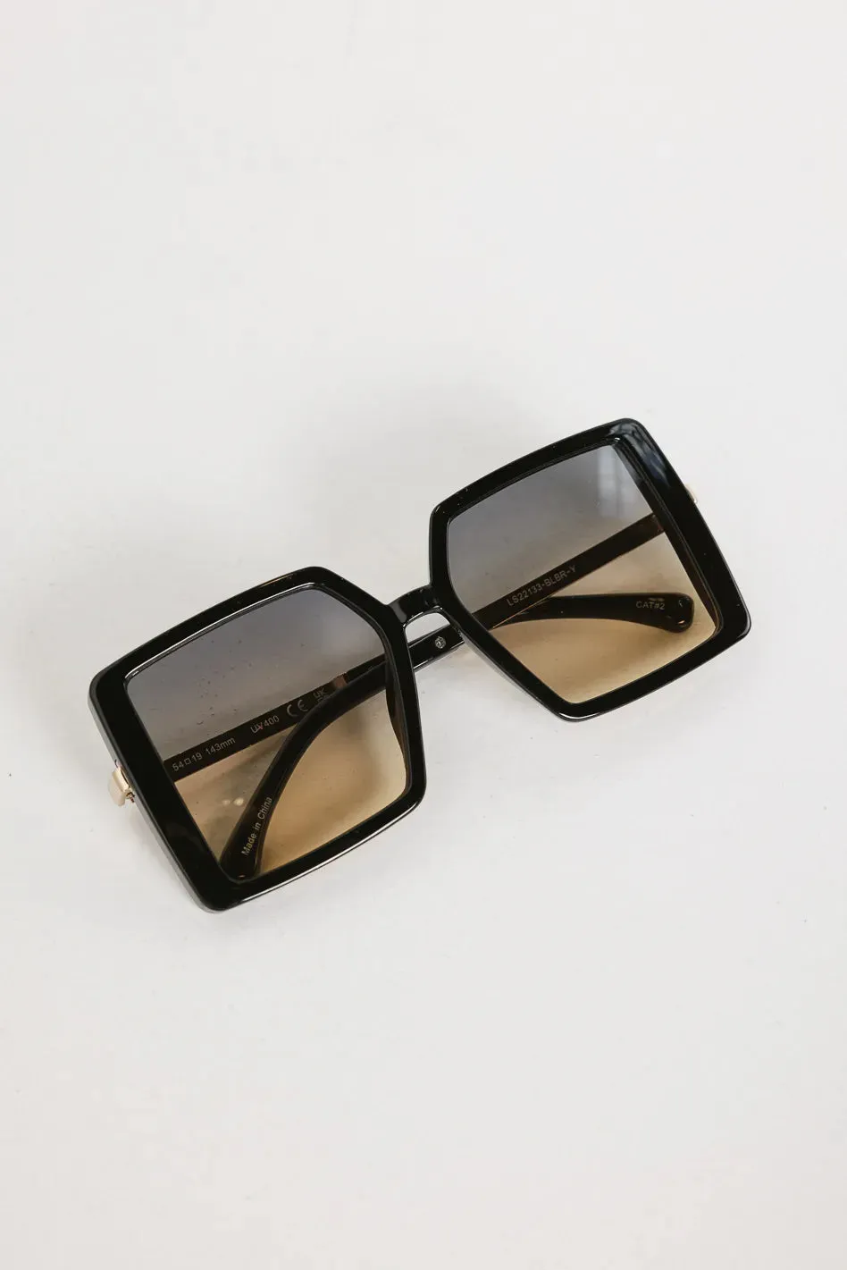 Elara Oversized Sunglasses in Black sold by bohme product image thumbnail 2