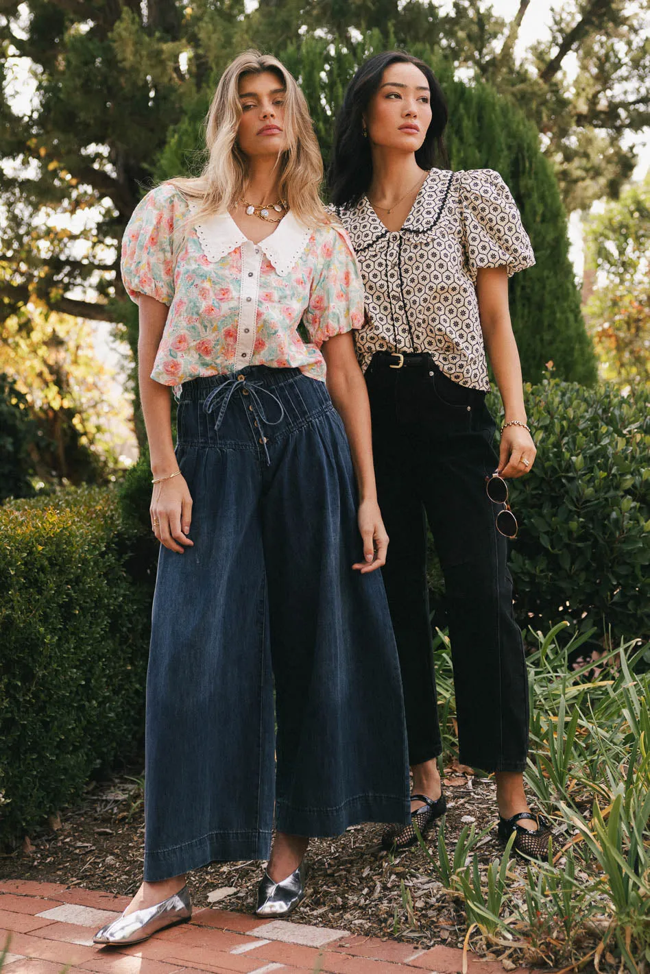 Melanie Wide Leg Pants in Dark Wash sold by bohme product image thumbnail 4