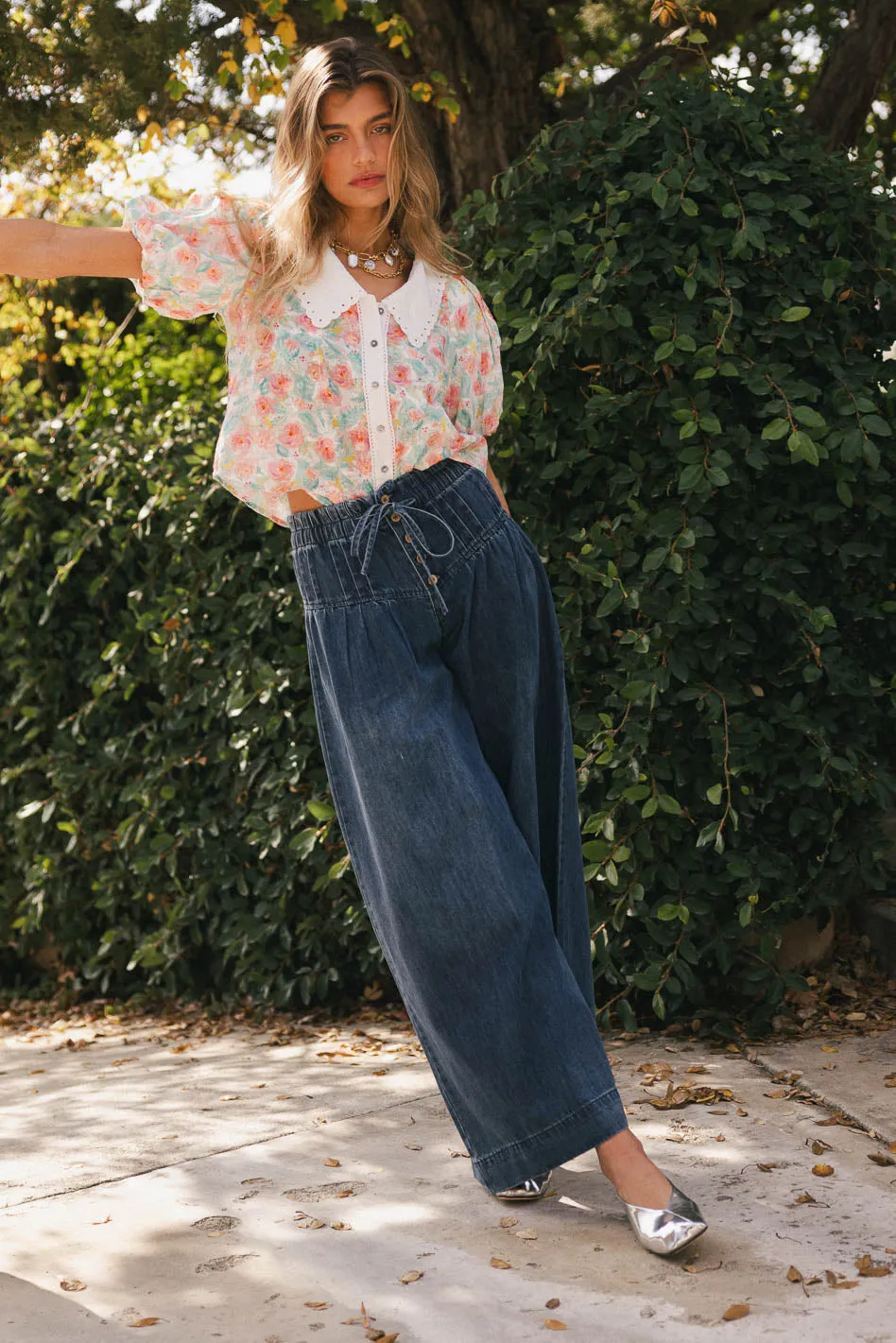 Melanie Wide Leg Pants in Dark Wash sold by bohme product image thumbnail 5
