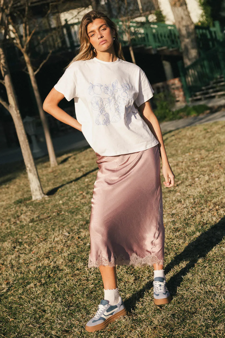 Beau Lace Trim Midi Skirt in Mauve - FINAL SALE sold by bohme product image thumbnail 3