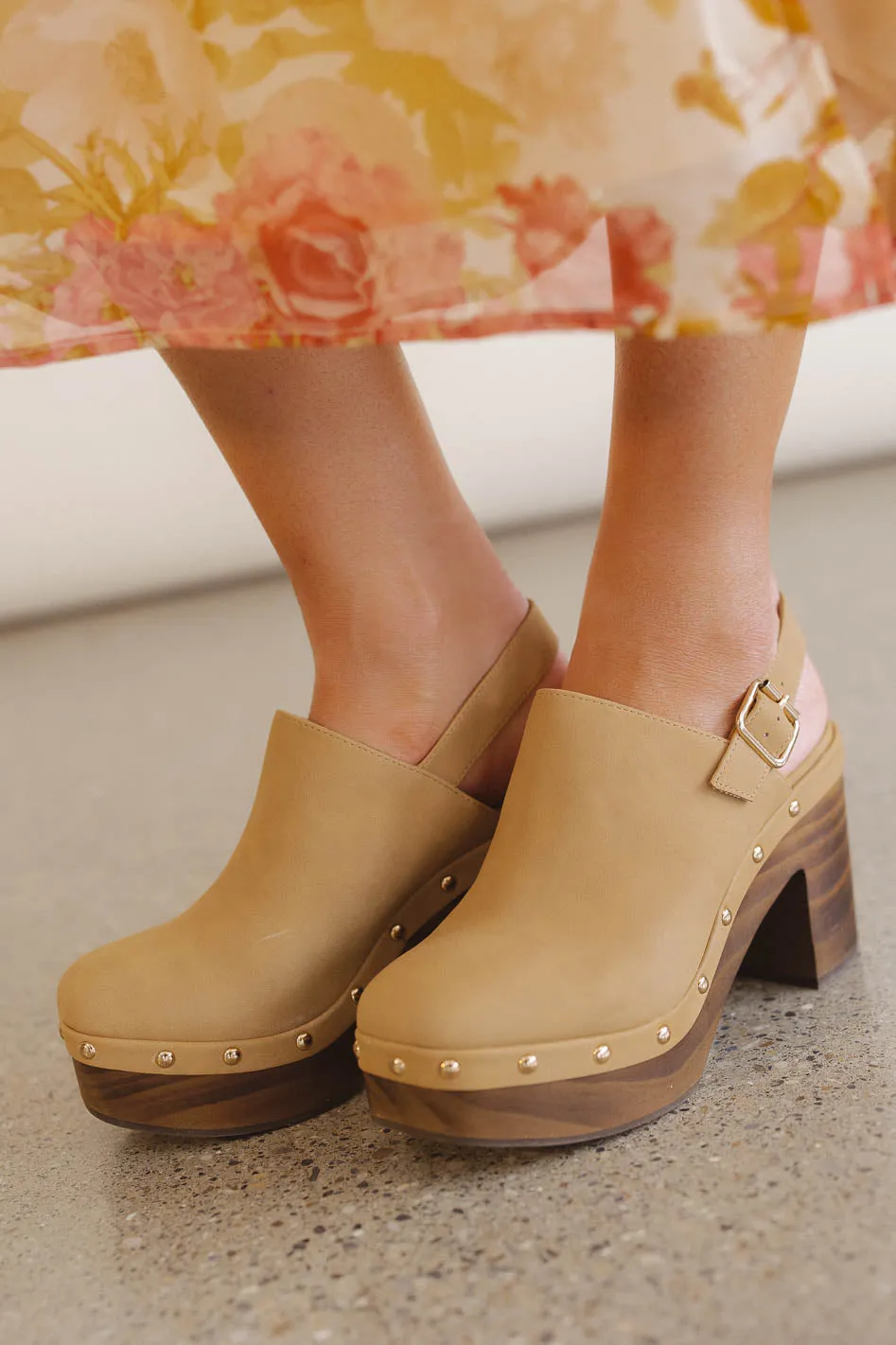 Coconuts by Matisse Freedom Clogs sold by bohme product image thumbnail 2
