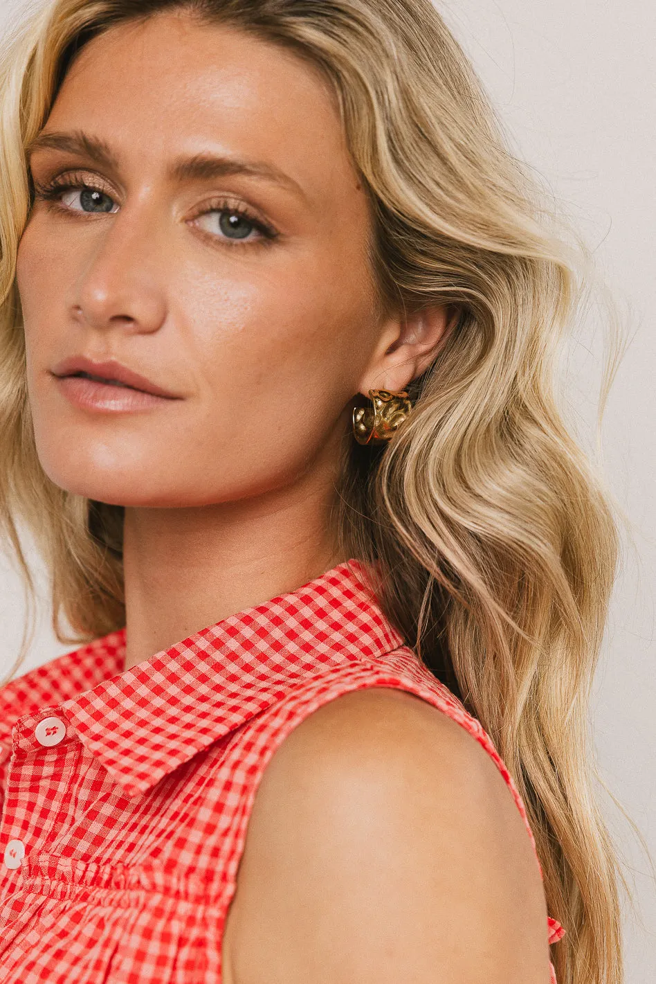Sylvia Hoop Earrings in Gold sold by bohme product image thumbnail 2