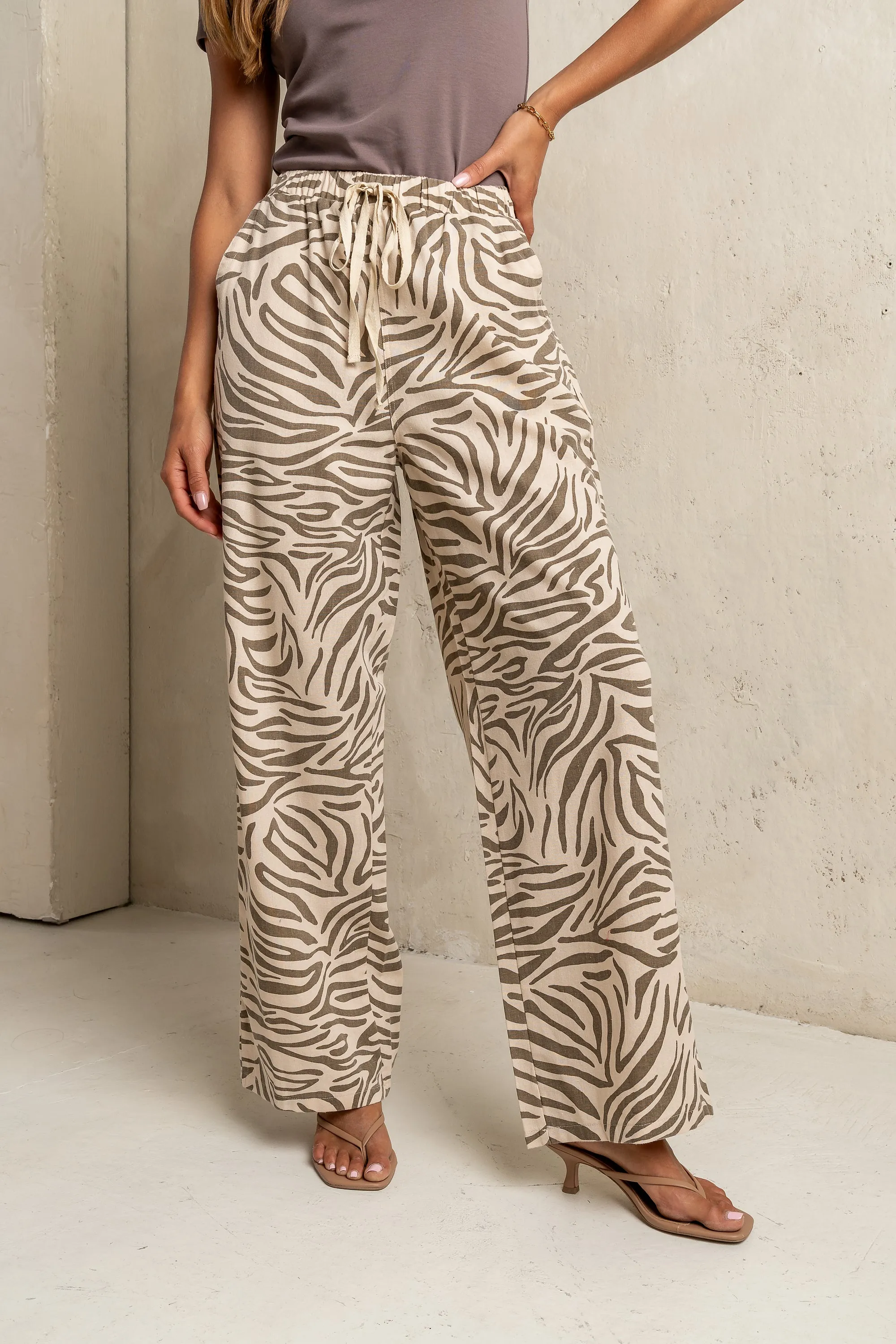 Hazel Abstract Linen Pants - FINAL SALE sold by bohme product image thumbnail 3