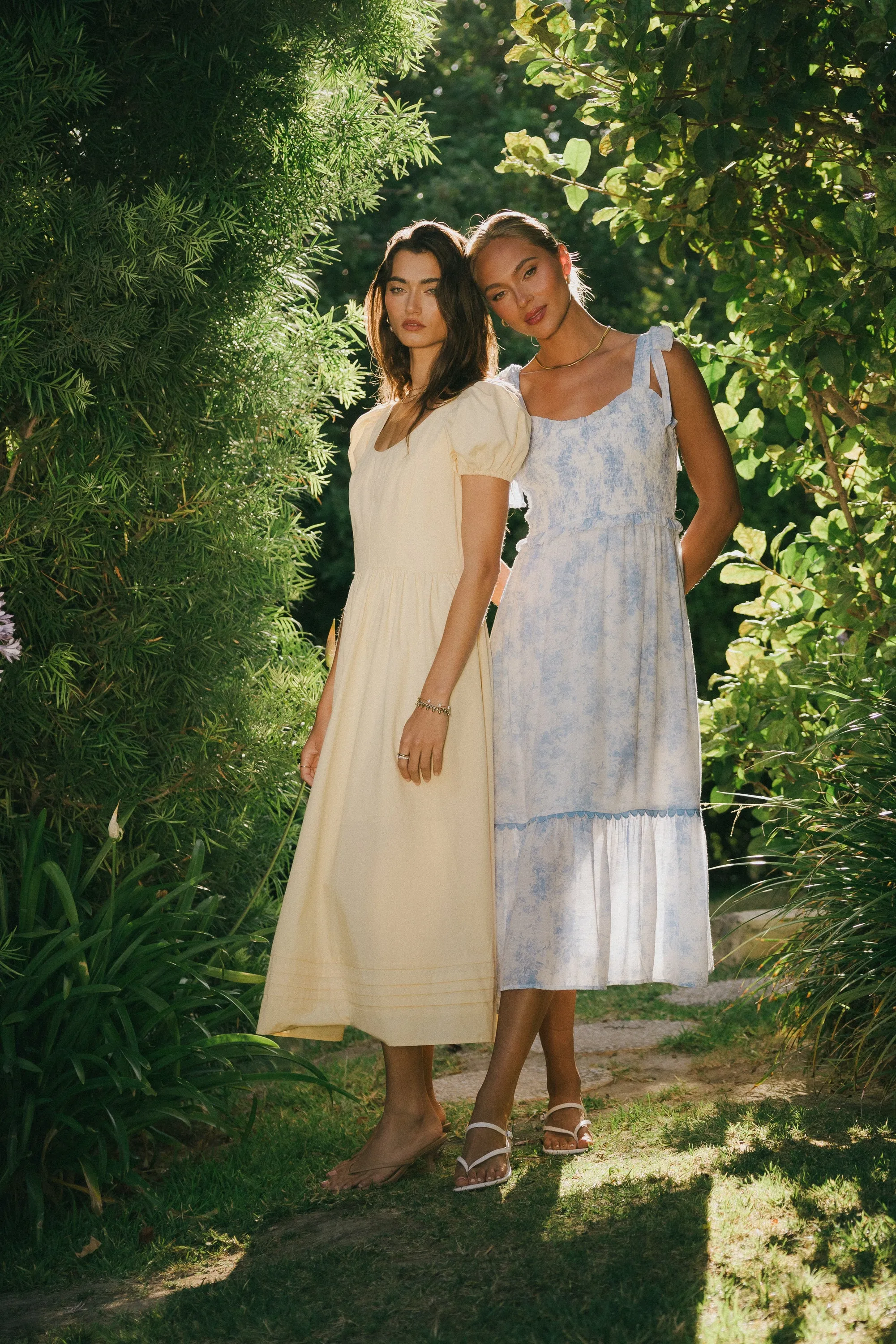 Indy Floral Maxi Dress - FINAL SALE sold by bohme product image thumbnail 4