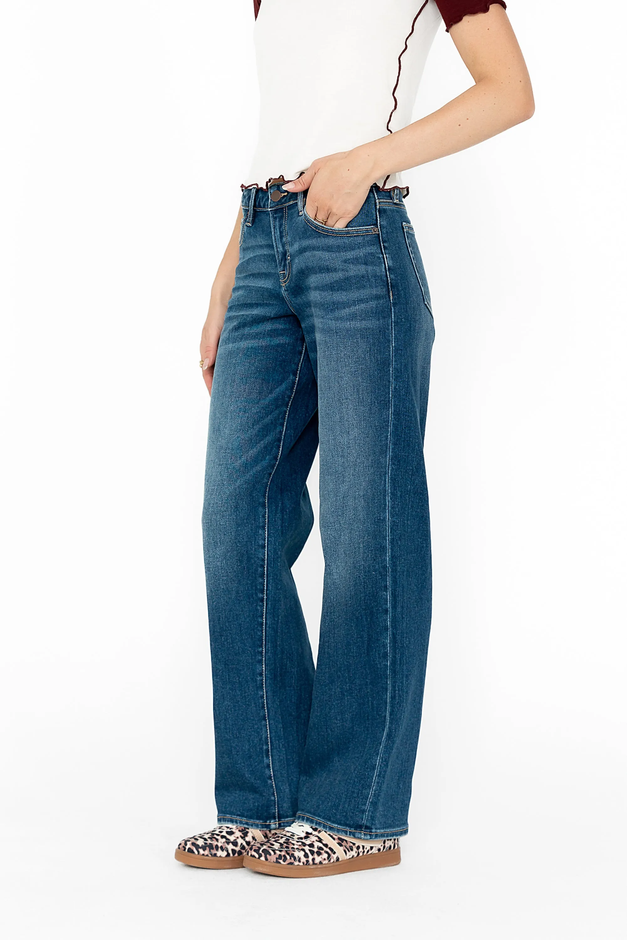 Sloane Wide Leg Jeans in Dark Wash sold by bohme product image thumbnail 5